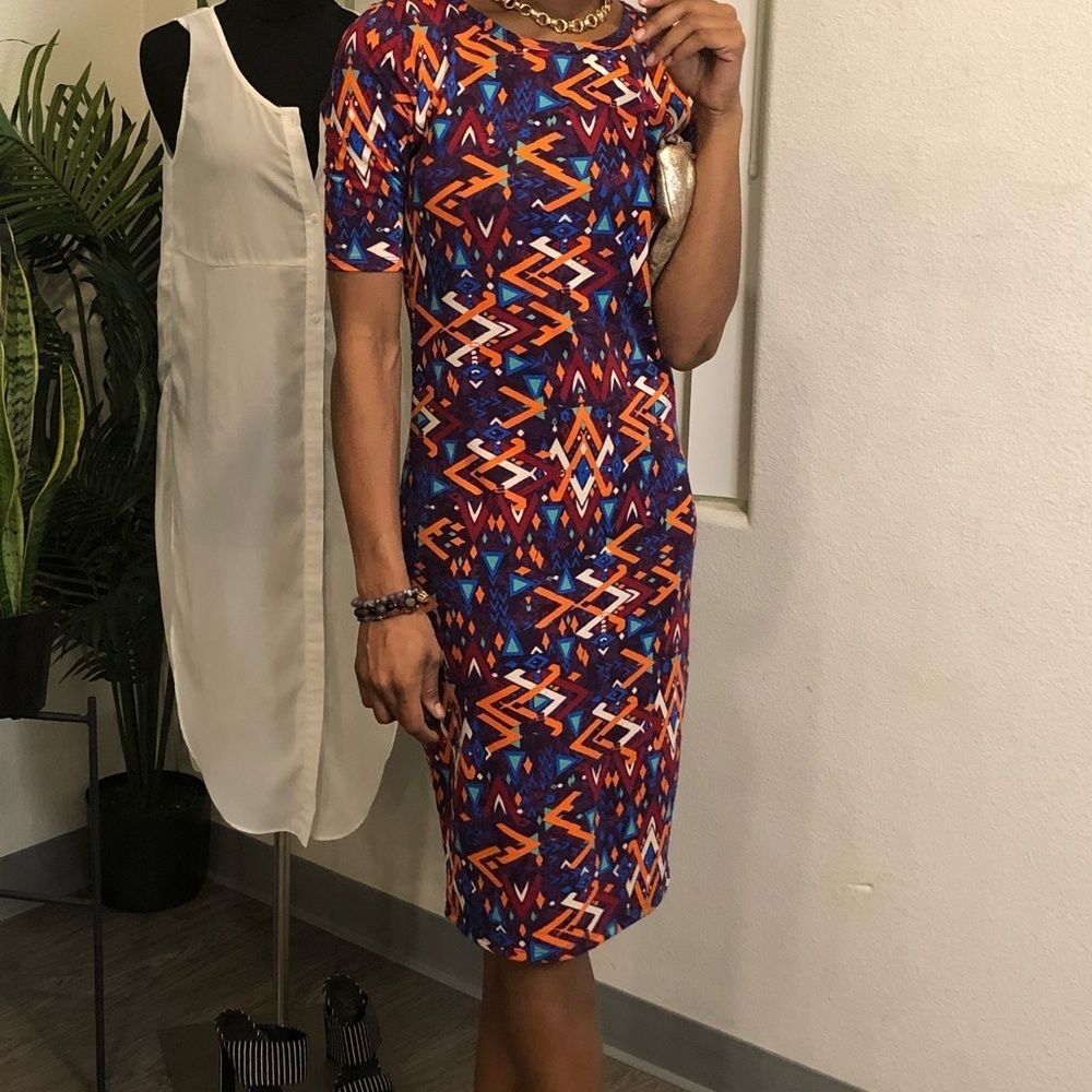 Lula Rue Aztec Print NWT Dress - Picture 9 of 14